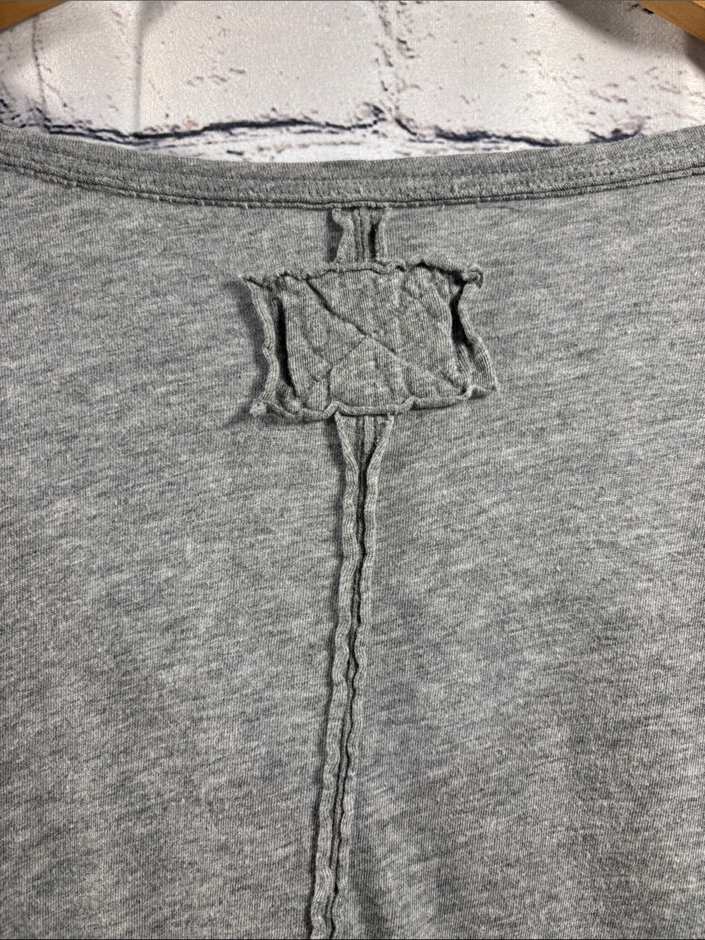 We The Free Gray V-Neck Relaxed Long Sleeve Top - Picture 4 of 6